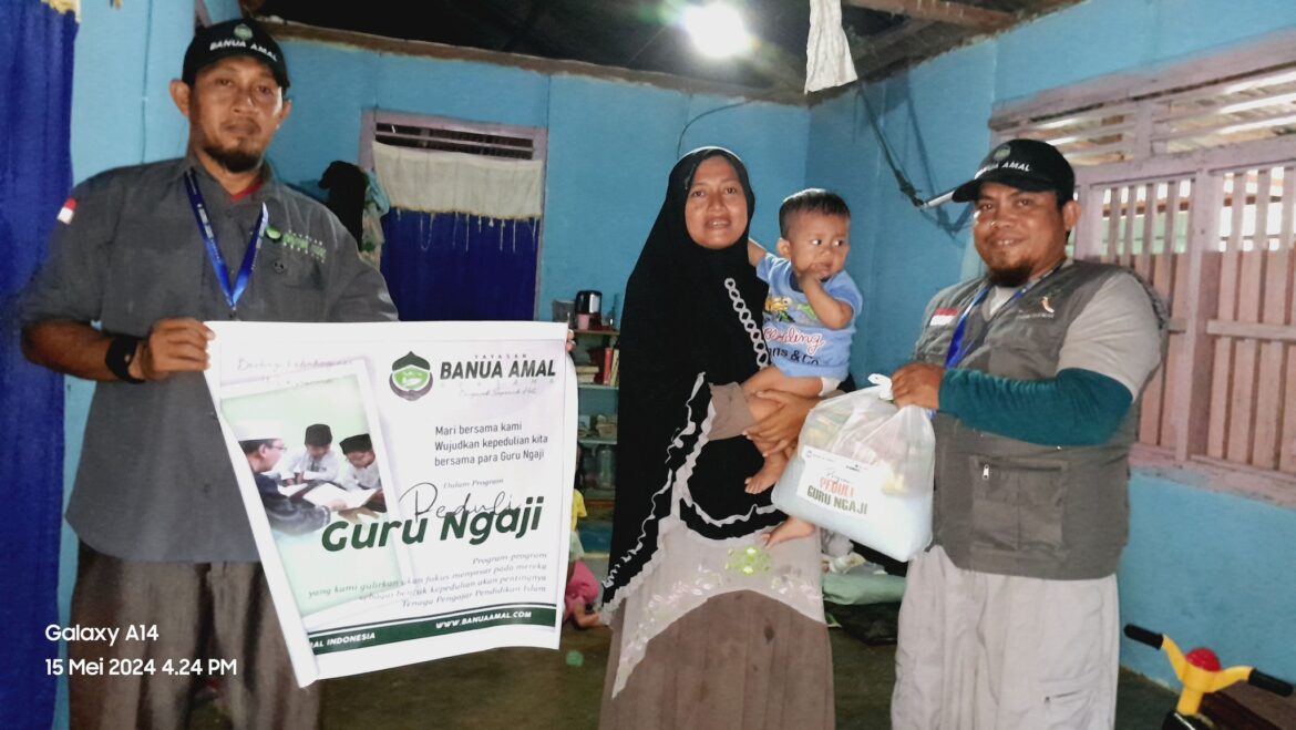 Yayasan Banua Amal Indonesia Salurkan Bantuan Sembako dan Al-Quran untuk Guru Ngaji di Desa Matako, Tojo Una Una