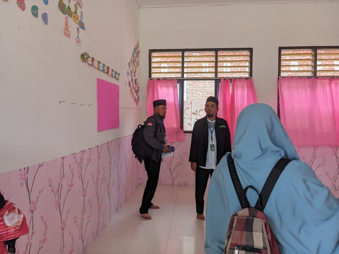 Kunjungan Meninjau Lokasi Kelompok Belajar Bina Insani di Desa Masamba oleh Pengurus Yayasan Banua Amal Indonesia